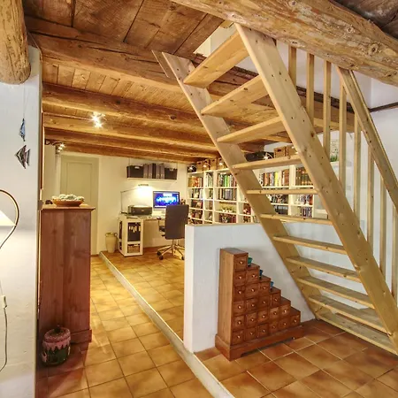 Les Trois Noyers Villa Tailhac Exterior photo